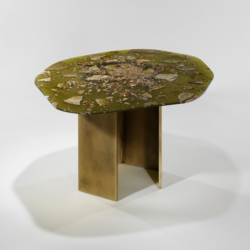 <a href=https://www.galeriegosserez.com/gosserez/artistes/t-sakhi.html> T SAKHI </a> - Reconciled Fragments - Table d'appoint  Green